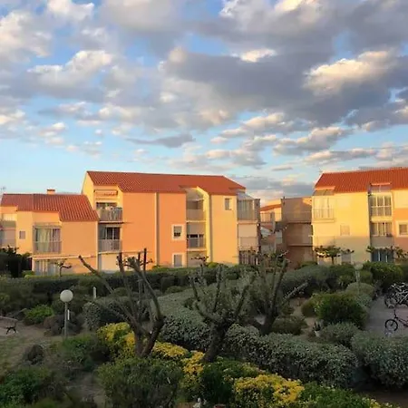 Appartement Neuf A 100m De La *