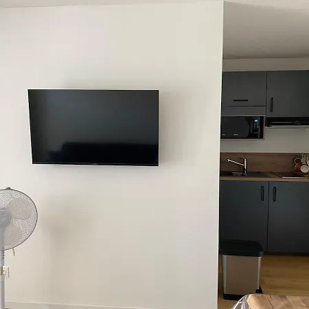 Neuf A 100m De La Apartment