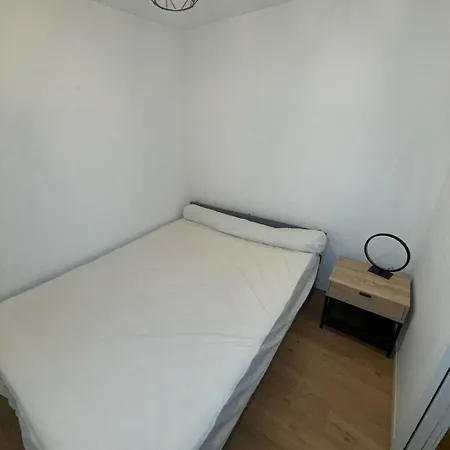 Neuf A 100m De La Apartment